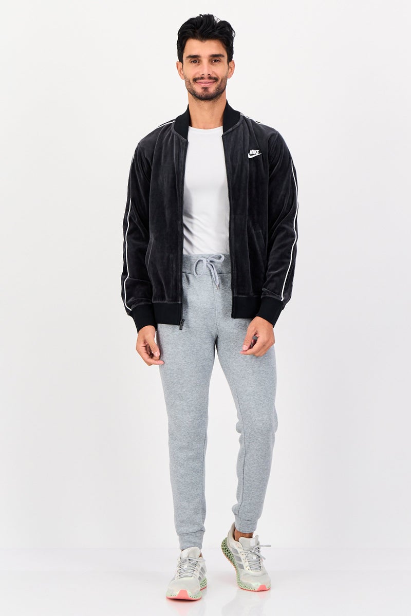 Nike جاكيت رياضي للرجال بأكمام طويلة مناسب للخارج، أسود - Image 2